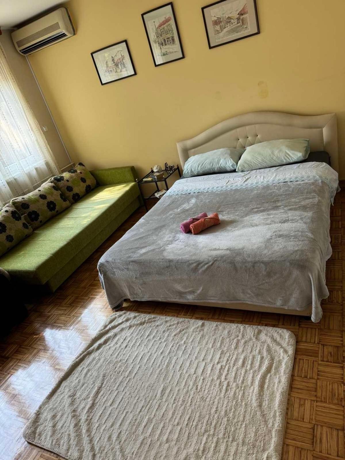 Friendly Home 2 ทูซลา ภายนอก รูปภาพ